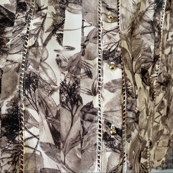 H&M Blouse - Picture 6 of 9